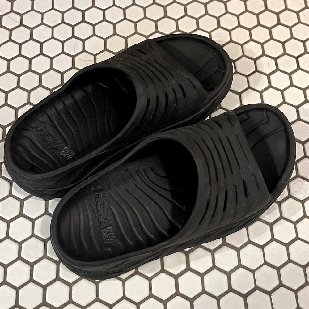 Hoka Ora Black Recovery Sandals Women's 7 Preowned